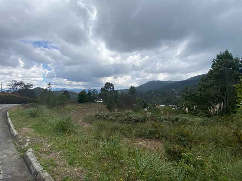 LOTE EN SAN LUIS ENVIGADO